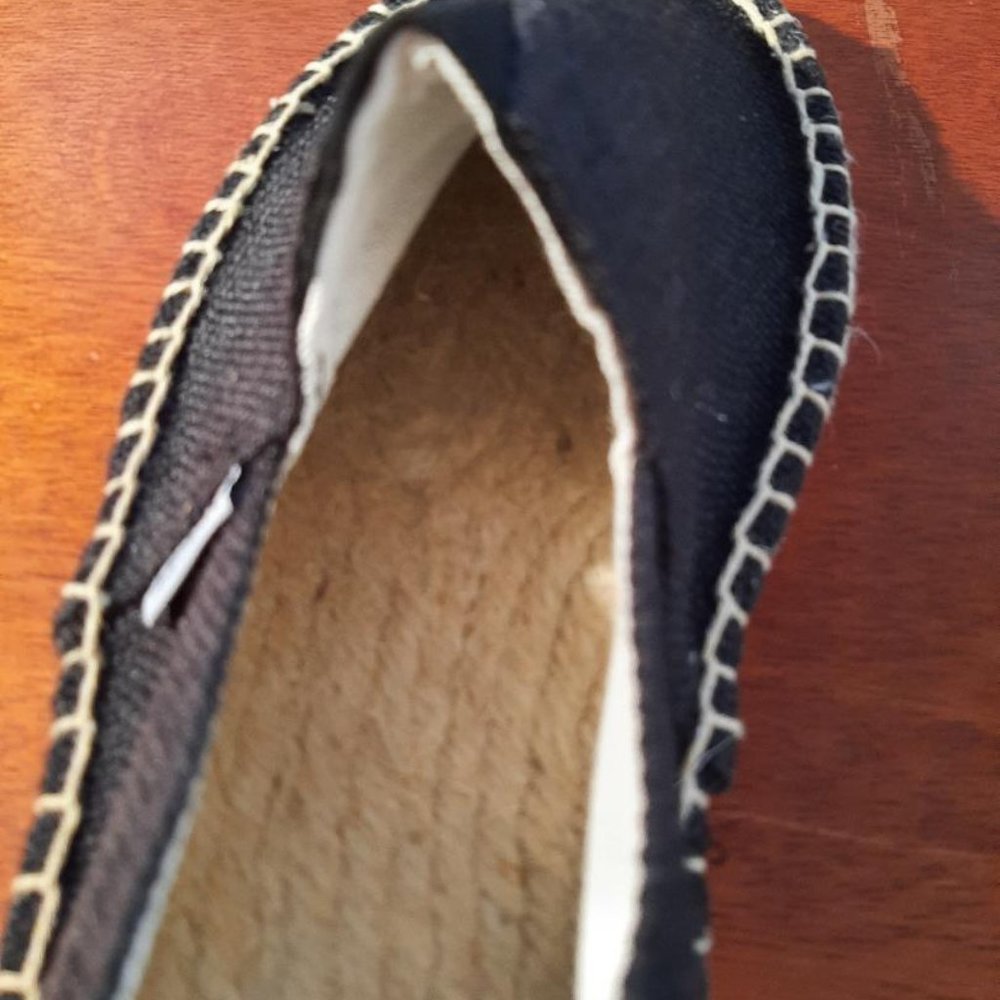 Mintzice Solid Comfortable Slip On Canvas Espadri… - image 3